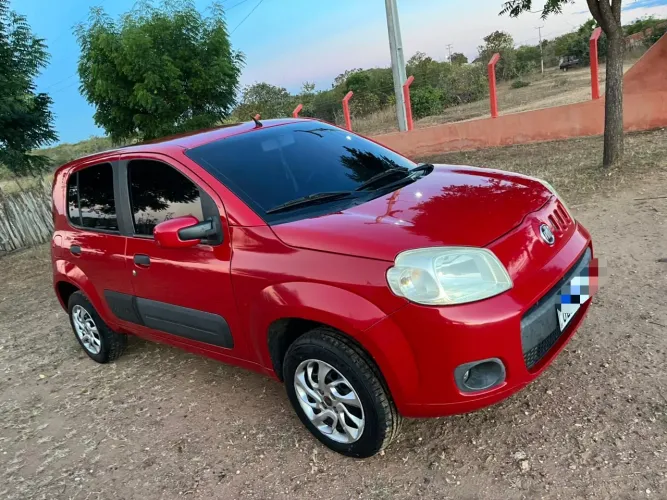Fiat Uno Vivace Celeb. 1.0 EVO F.flex 8V 5P 2012