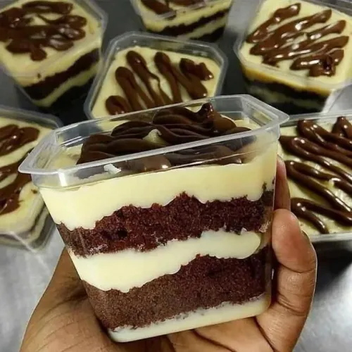 Bolo no pote 