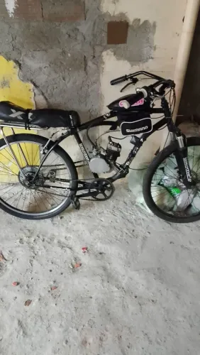 Vende essa motorizada 