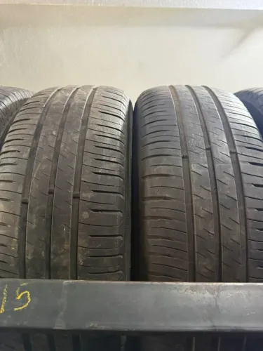 Pneu Michelin 205/65/16 Michelin 70 % vida útil