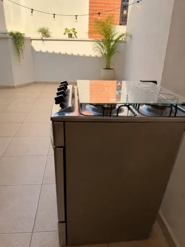 Fogão 4 bocas inox Brastemp seminovo 