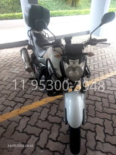 Vendo Fazer 250 cc 2013/2014 blueflex 