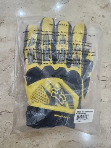 Para de luvas Fox Dirtpaw tamanho G preto e amarelo em excelentes condições.