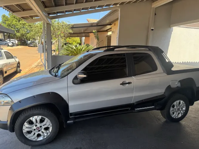 Fiat Strada Adventure1.8/ 1.8 Locker Flex CD 2010