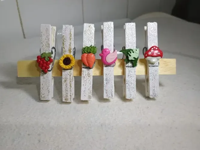 Pregadores decorados
