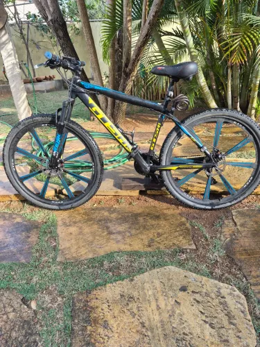 Bicicleta GTS M1 29 Hidráulica 21V Shimano