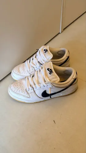 Tênis Nike Dunk Low n° 39