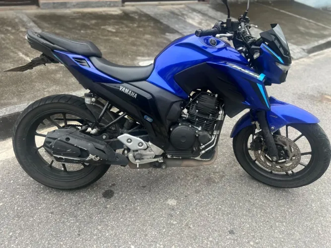 Yamaha FZ25 Fazer 250 ABS Connected 2025