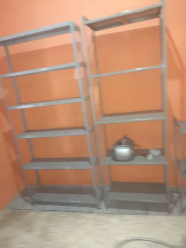 Prateleira de comércio