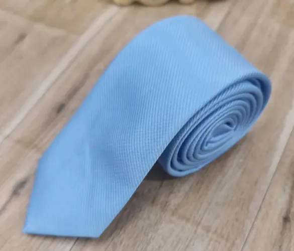 Gravata Azul Clara l