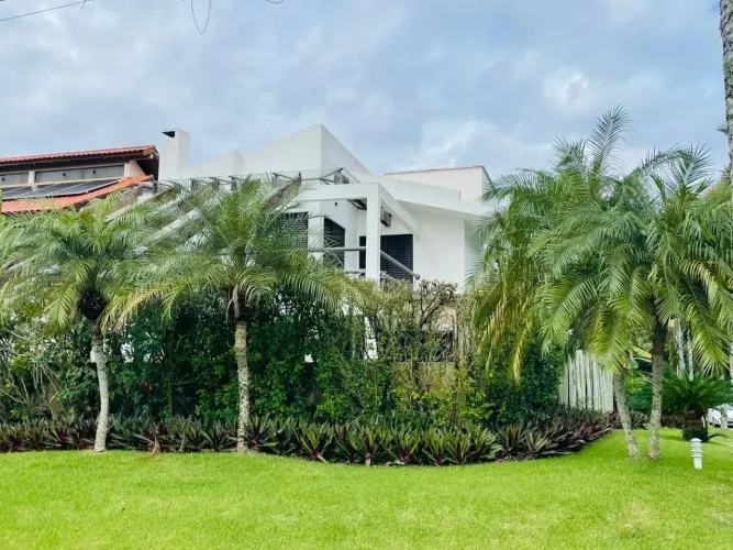 casa jurere in Imóvel para venda tem 310 metros quadrados com 5 quartos