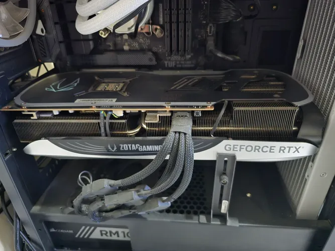 RTX4090 24GB Zotac Gaming