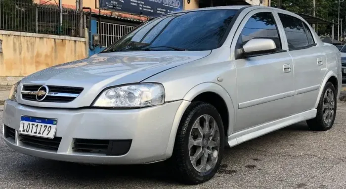 Chevrolet Astra Sedan/ GL Sedan 1.8 MPFI 4P (álcool) 2003