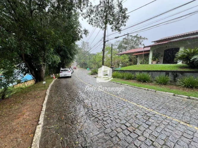 Terreno à venda, 760 m² por R$ 990.000,00 - Piratininga - Niterói/RJ