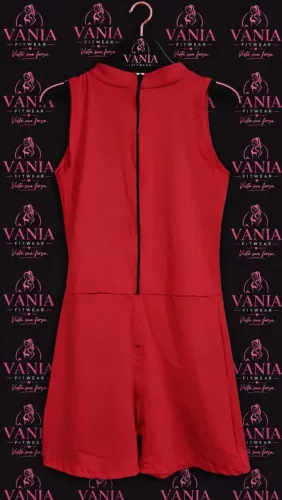 Roupas e bolsa Vânia fitns wey