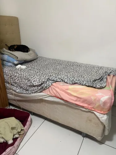 Cama box - base, colchão e cabeceira