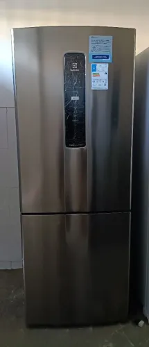 Geladeira Eletrolux 490L Inverse