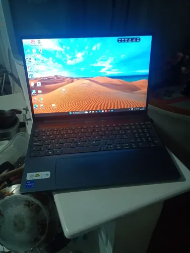 IdeaPad Slim 3 15IRH10