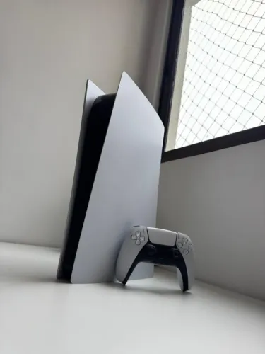 PS5 FAT 825GB, apenas mídia digital + 1 controle original (garantia e parcelamento) 