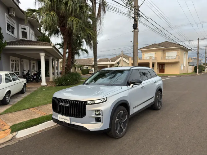 Jaecoo 7 / J7 Luxury 1.5 TB 16V AUT 5P (híbrido) 2026