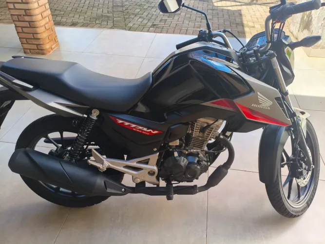 Titan ABS 160 Particular 