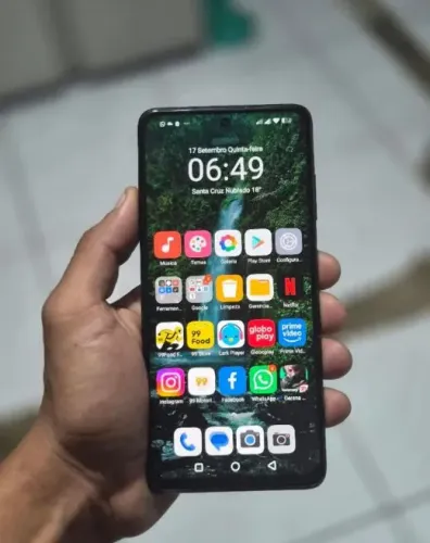 POCO X3 NFC 128GB 8 DE RAM C/ CARREGADOR E CAPA.