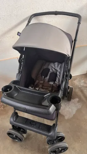 Vende se carrinho da tutti baby