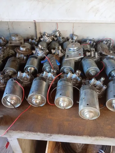 Motor 24 e 12 volts bosch