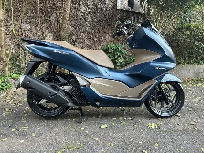 HONDA PCX 160 DLX 2023 - MOTO EM ESTADO DE ZERO KM