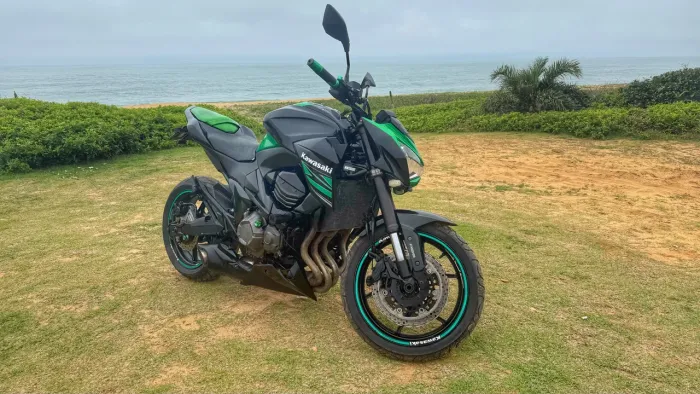 KAWASAKI Z800 | 4 CILINDROS | POTÊNCIA E PRESENÇA!