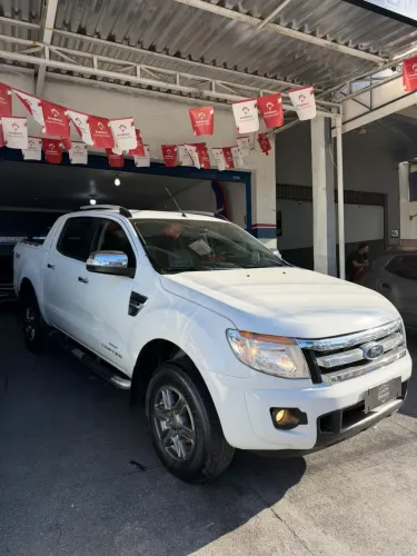 Ford Ranger Limited 3.2 20V 4X4 CD Aut. Dies. 2015