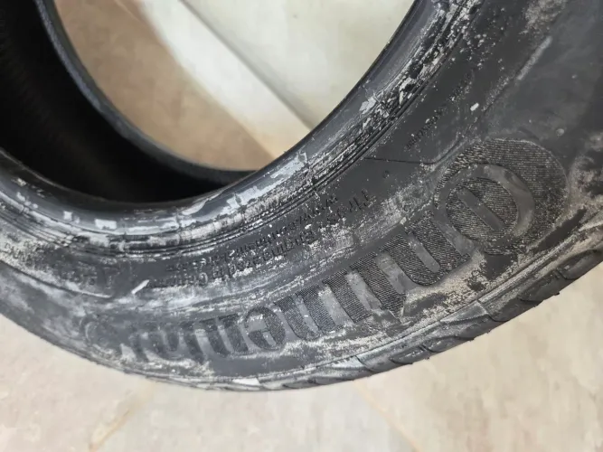 Pneu Continental 185/65/15 novo