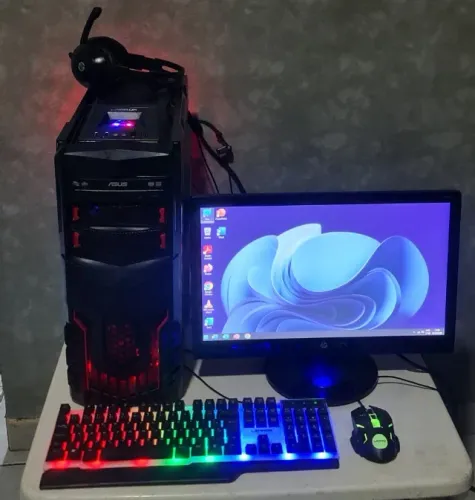 Pc Top Core i3 com Ssd e HD