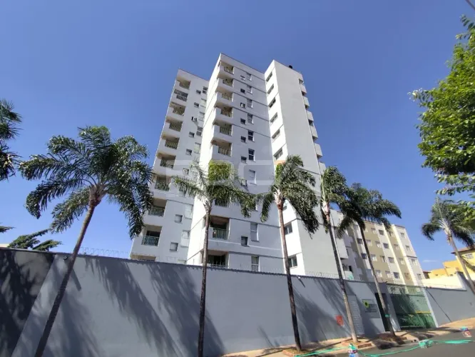 Locação de Apartamentos / Padrão na cidade de São Carlos