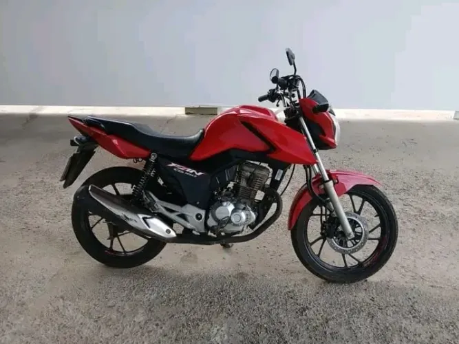 Vende - se uma Moto Honda CG fan 160 2019