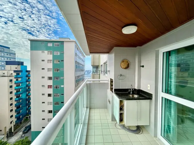 Apartamento à venda em Praia Grande na Tupi vista mar