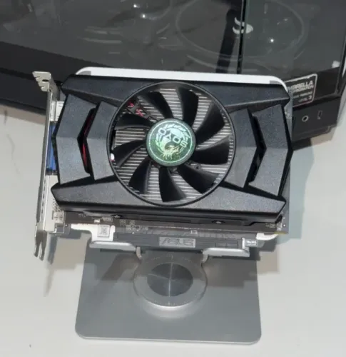 Placa de Vídeo GT740 4GB Zerada Testamos na hora!