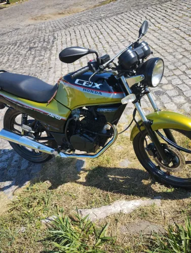 CBX Relíquia, impecável