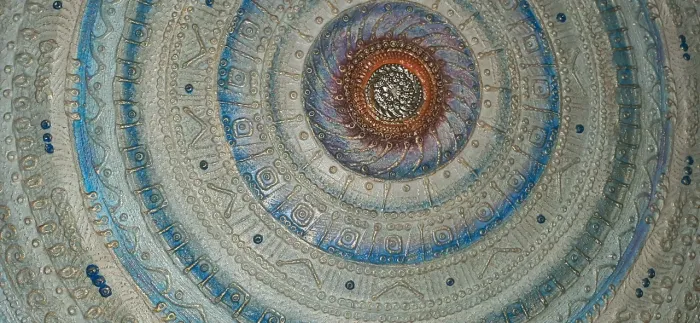 Mandala circular em auto relevo com as medidas 100x1001,não tem como enviar pelo correio.