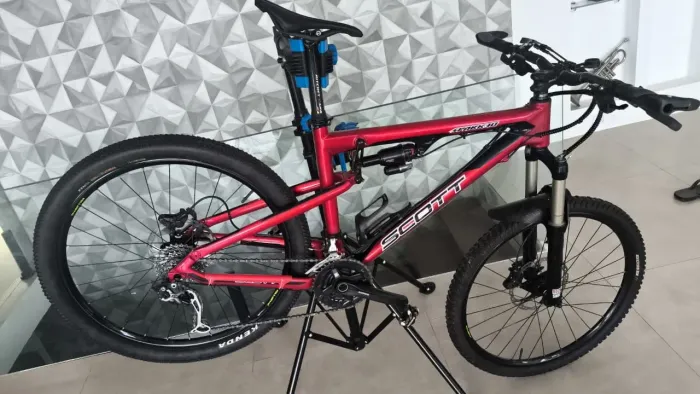 Bicicleta Scott Spark aro 26 excelente estado