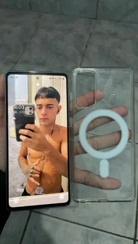 S20 fé 5g troco em iphone !! Celular está novo Menos de 1 mês de uso