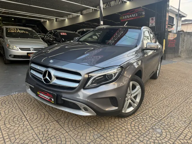 Mercedes-Benz GLA-200 GLA 200 Night 1.6. TB 16V Flex Aut. 2017