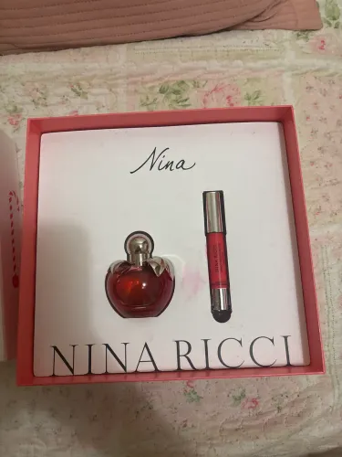 Kit Nina Ricci Nina Original + Batom Jumbo Lipstick Matte Iconic Pink (Novo)