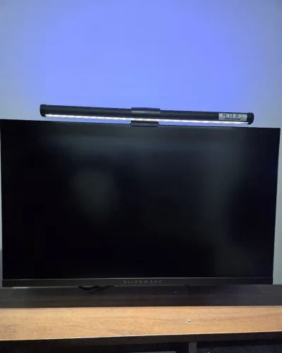 Monitor Alienware Aw2724dm 180HZ IPS QuadHD