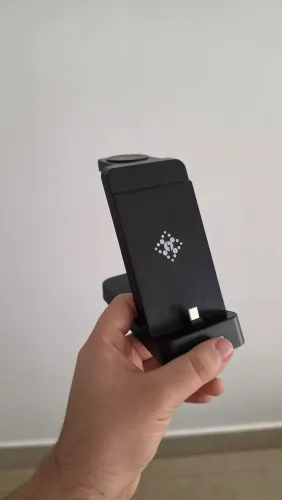 Carregador 3 em 1: Celular, fone e watch