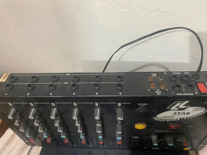 Stereo Mixer Profissional LL Star de 6 Canais