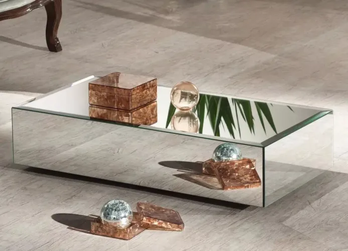 Mesa de centro espelhado 