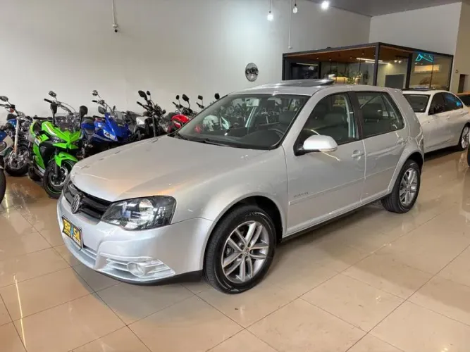 Volkswagen Golf Sportline 1.6 MI Total Flex 8V 4P 2011