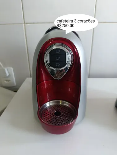 Cafeteira três corações