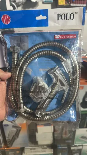 ducha de banheiro cromado